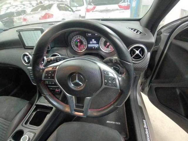 23124799_carP_l_15.jpg