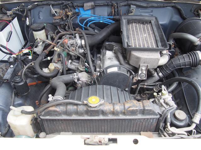 0508386A30250706W00113.jpg
