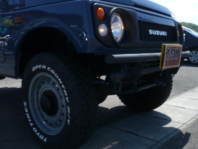0900982A30230428W00112.jpg