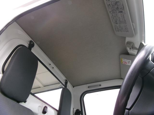 0740030A30250207W00112.jpg