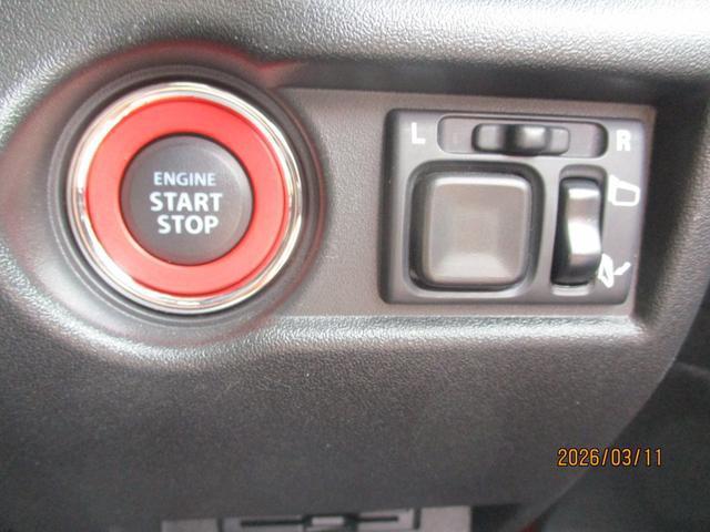 0802543A30260312W00116.jpg