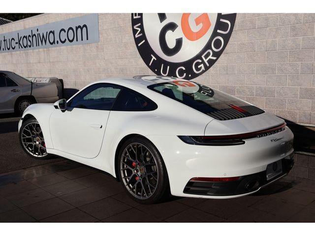 4bd967e82a1b479031760c694897baf2.jpg