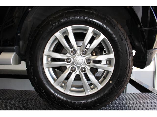 0801963A30250719W00116.jpg