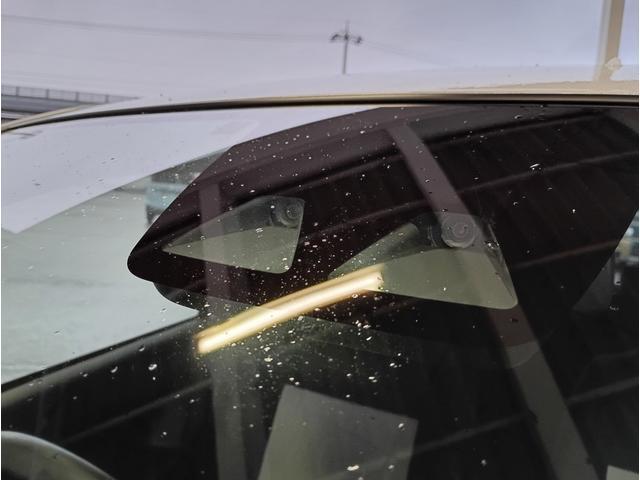 1157298A30260112W00715.jpg