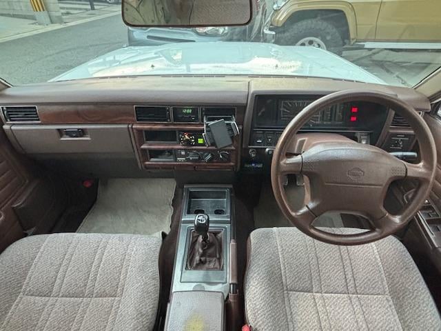 0801987A30250916W00112.jpg