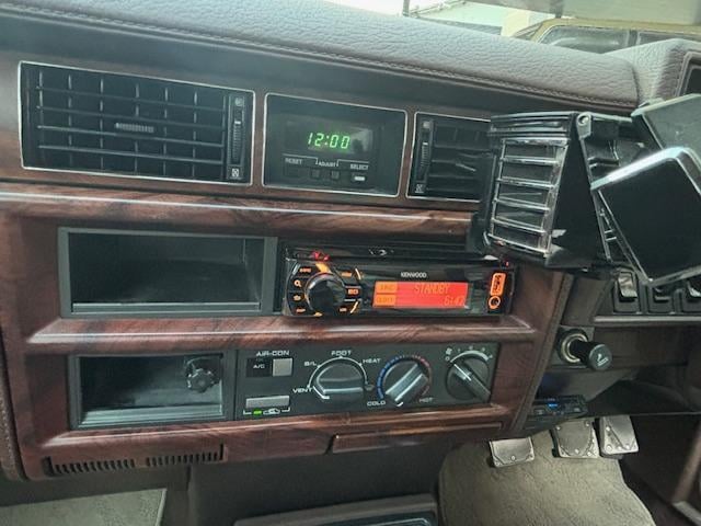 0801987A30250916W00114.jpg