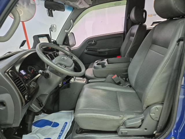 5111500104R10.jpg
