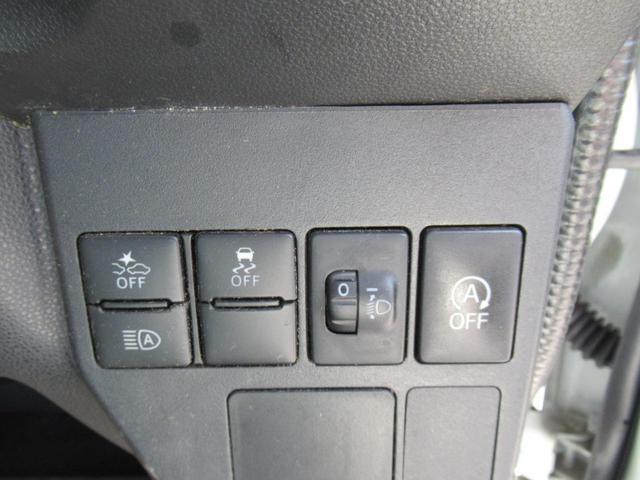 0703310A30250930W00114.jpg