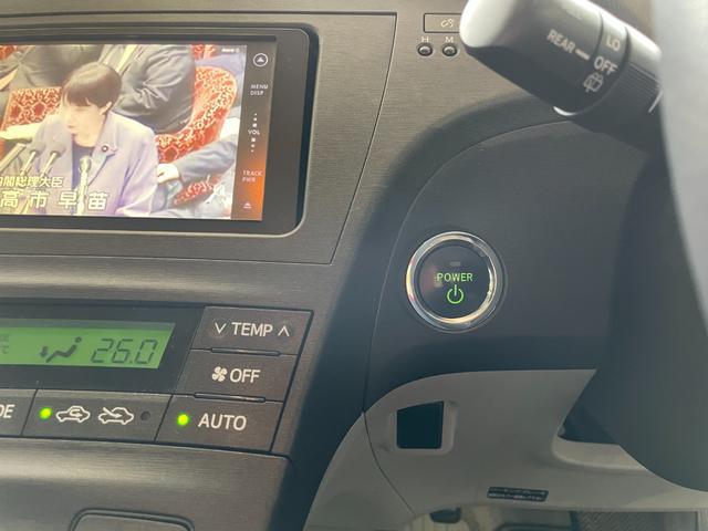 1000414A30260227W00110.jpg