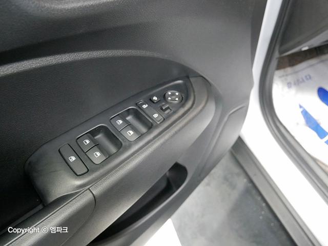 3111001186R18.jpg
