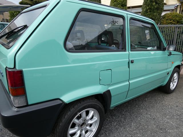 9571130A30260410W00106.jpg
