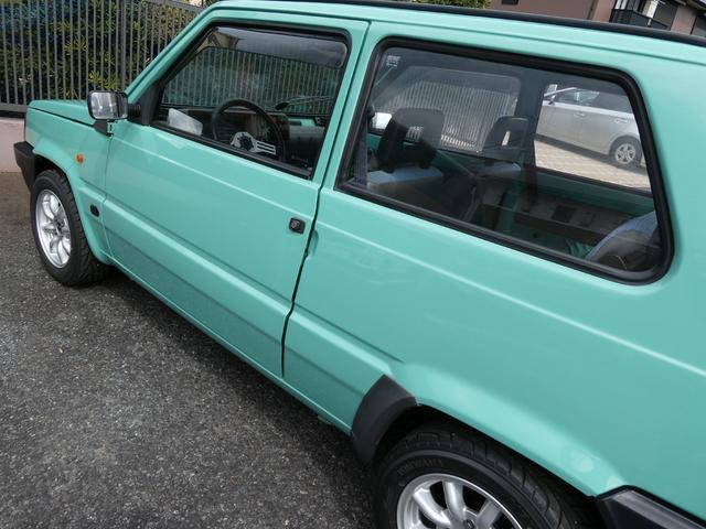 9571130A30260410W00109.jpg