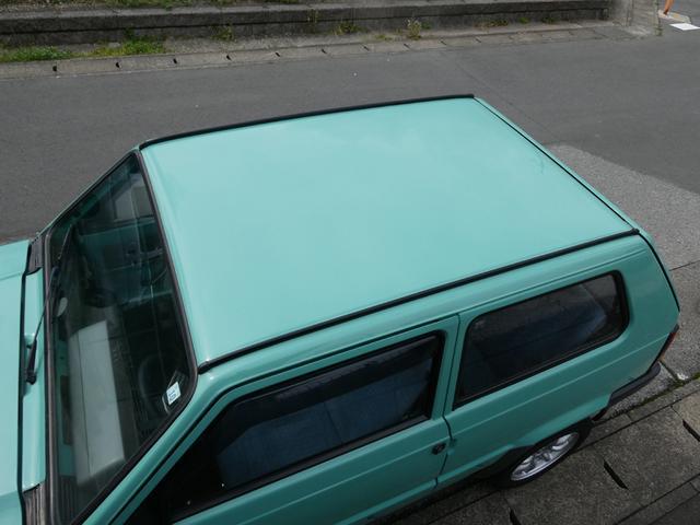 9571130A30260410W00115.jpg