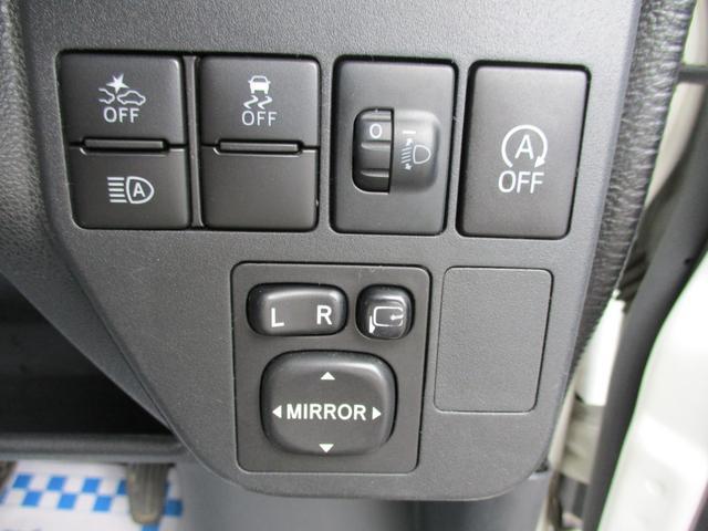 0901067A30251005W00113.jpg