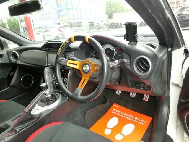 0707729A30250908W00109.jpg
