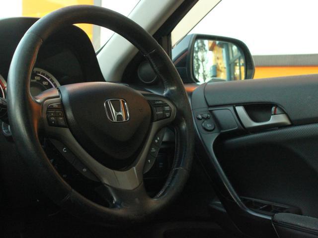 0520029A30260222W00213.jpg