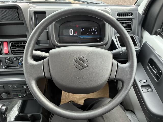 0200408A30260302W00118.jpg
