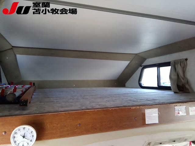 09a84504e93317318ea53686160a1047.jpg