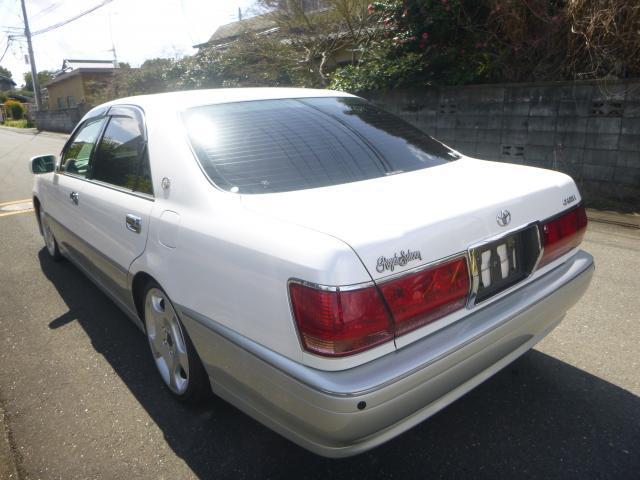 23019605_carP_l_4.jpg