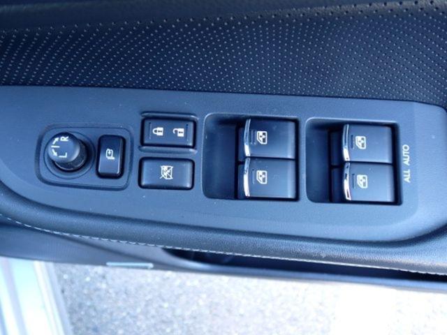 IPJfvrSqNKJlyhX1_bn9-005586_31_892_1764036148.jpg