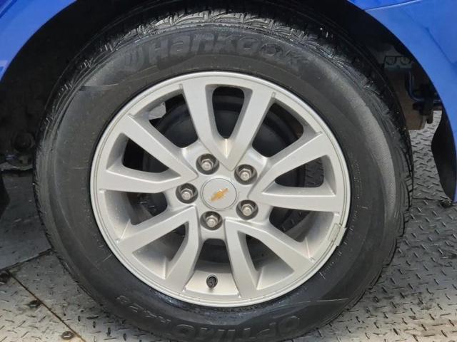 5061502153R20.jpg
