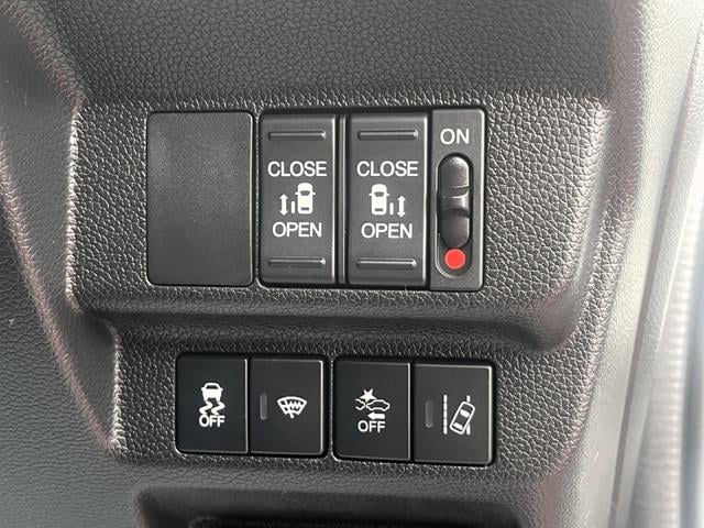 0520203A30251004W00119.jpg