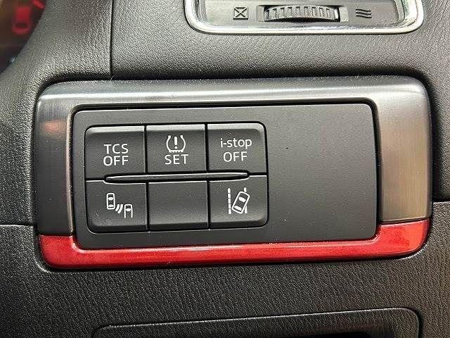 b451a563ba35fef3ed61c249e617bfcc.jpg