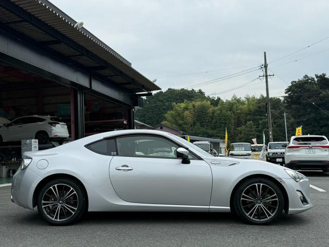 7b3405d83aae7356cb556f6393521037.jpg