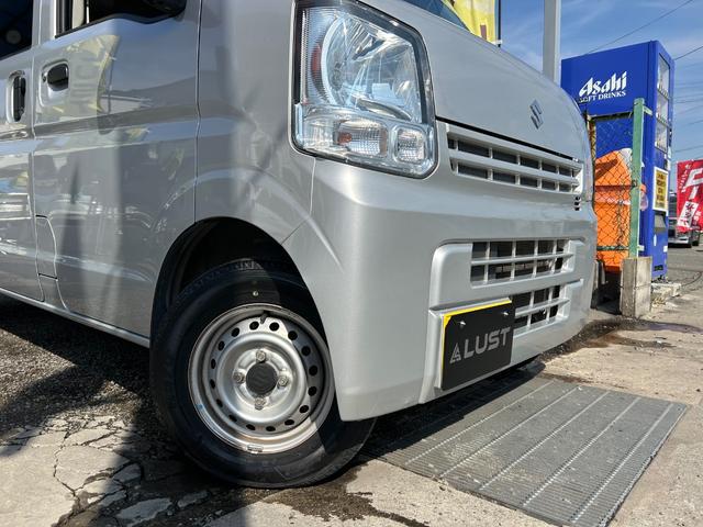 0704322A30260324W00318.jpg