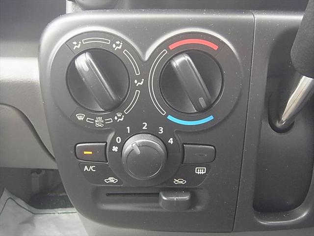 0310334A30250619W00112.jpg