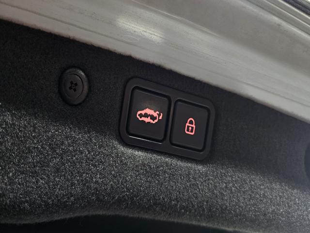 2edfb4a584eccda5ec1b332c63127598.jpeg