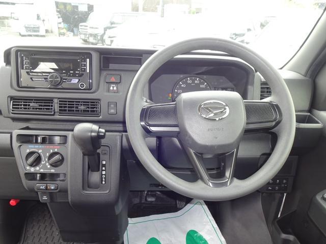 0902366A30250515W00210.jpg