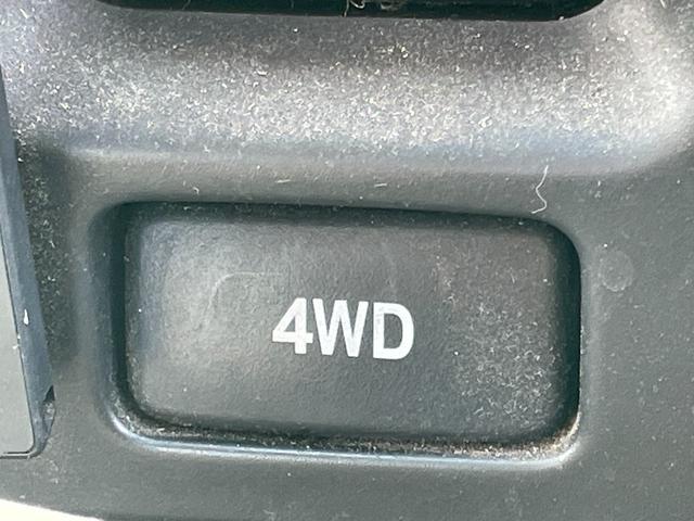 0902355A30260213W00213.jpg