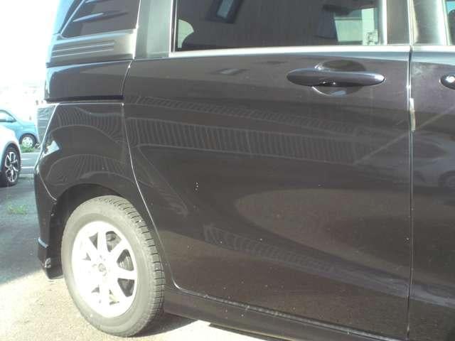 18445099_carP_l_5.jpg