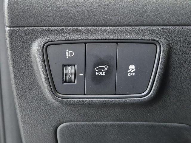 5111501535R17.jpg