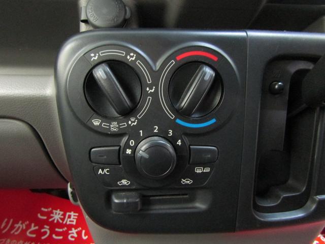 0701563A30251210W01013.jpg