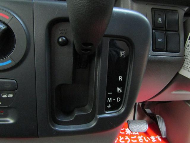 0701563A30251210W01014.jpg
