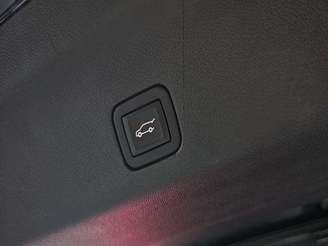 76a8db4496268e36ed5f18994ebdbf1e.jpeg