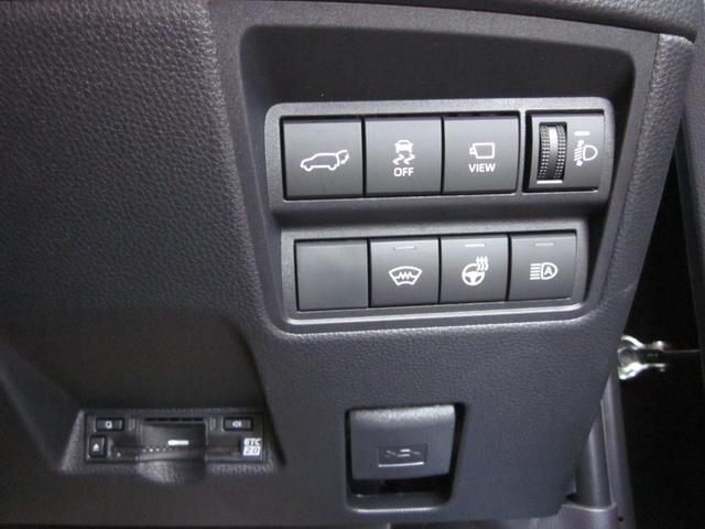 0300098A30250818W00110.jpg