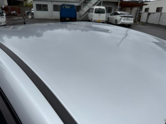 0904297A30250405W00115.jpg