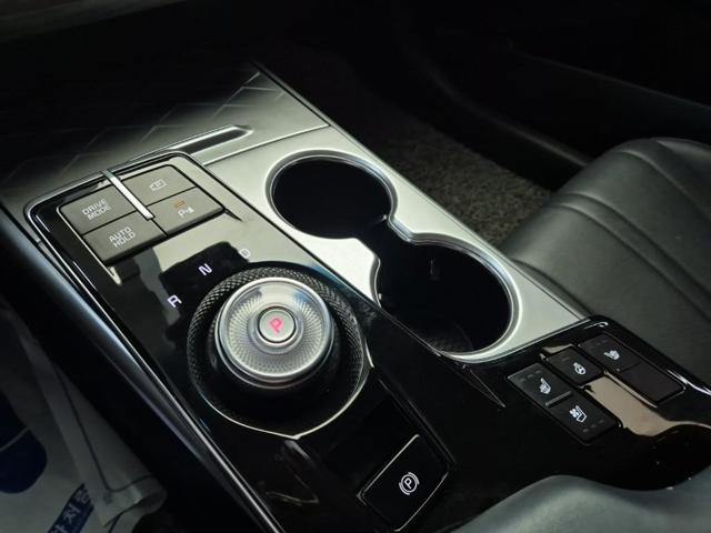 5061000138R8.jpg