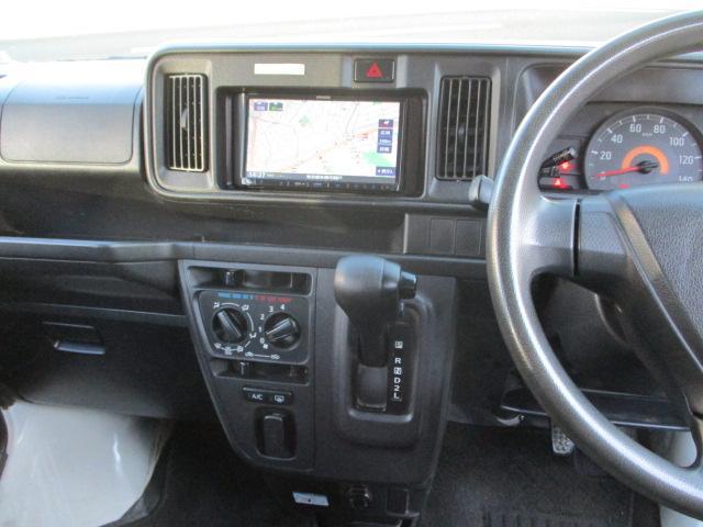 0540011A30251208W00105.jpg