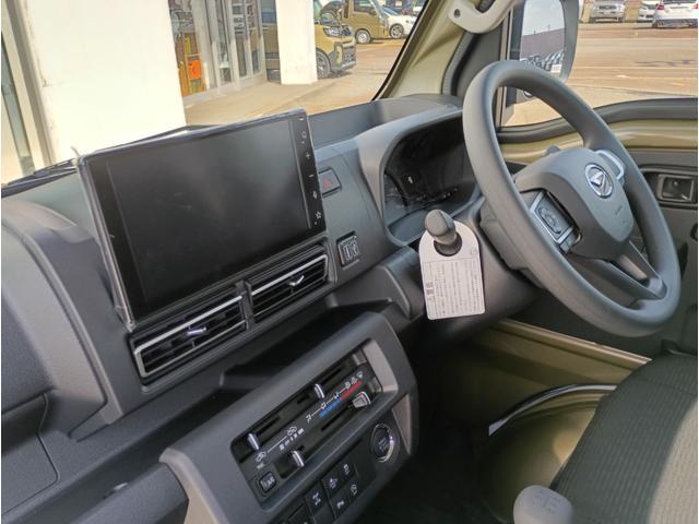 1150070A30260317W00113.jpg