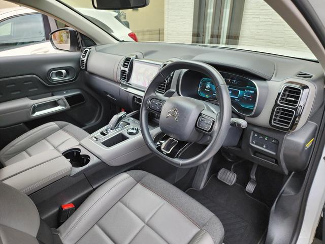 9730742A30260122W00112.jpg