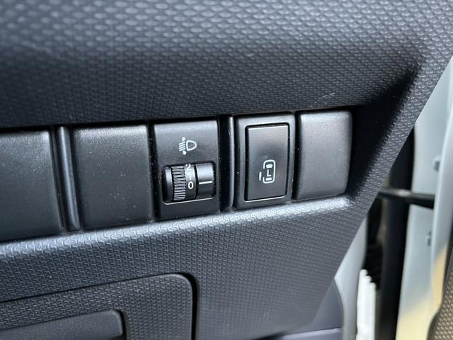 0541751A30260310W01405.jpg
