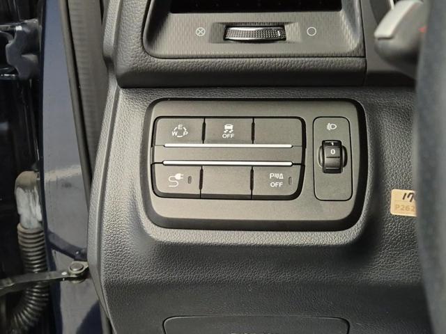 5121502239R17.jpg