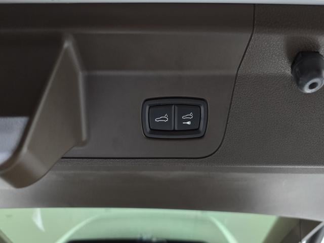 4005094ad00d537eafeb2d716fbee367.jpeg