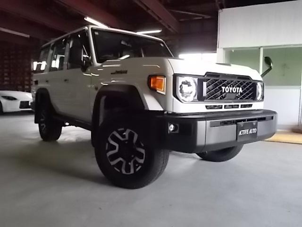 2025 Toyota Land Cruiser, photo 1 of 1