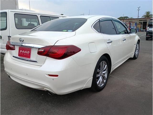 5f18694aa45320ebf7cd96f7681606ca.jpg