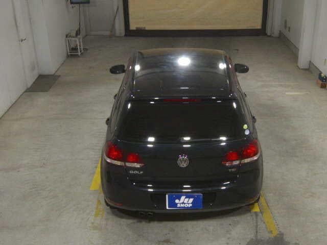 d97ec98e1cbd3dd282c996537f8a653e.jpg
